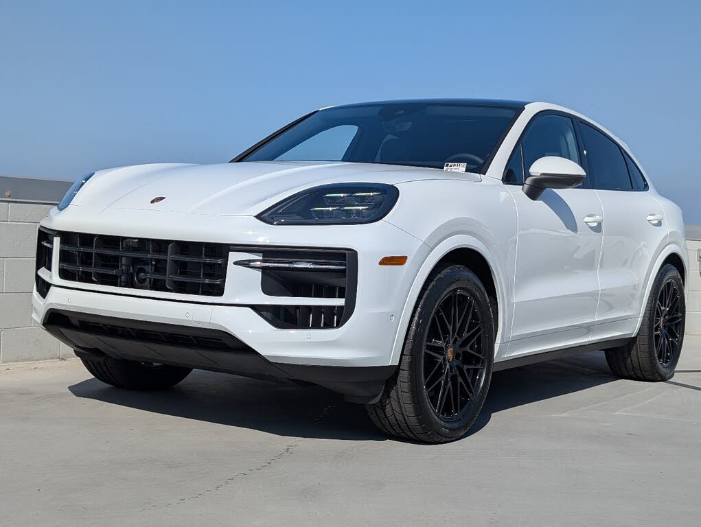 2025 Porsche Cayenne Coupe AWD