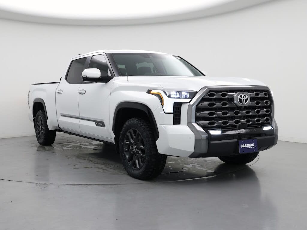 2024 Toyota Tundra Platinum CrewMax Cab LB 4WD