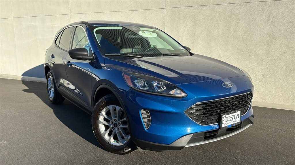 2022 Ford Escape SE FWD