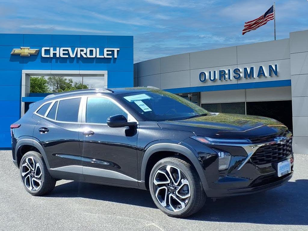 2026 Chevrolet Trax RS with 2RS FWD