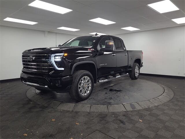 2025 Chevrolet Silverado 2500HD LT Crew Cab 4WD