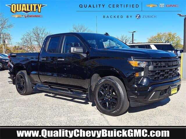 2022 Chevrolet Silverado 1500 Custom Double Cab 4WD