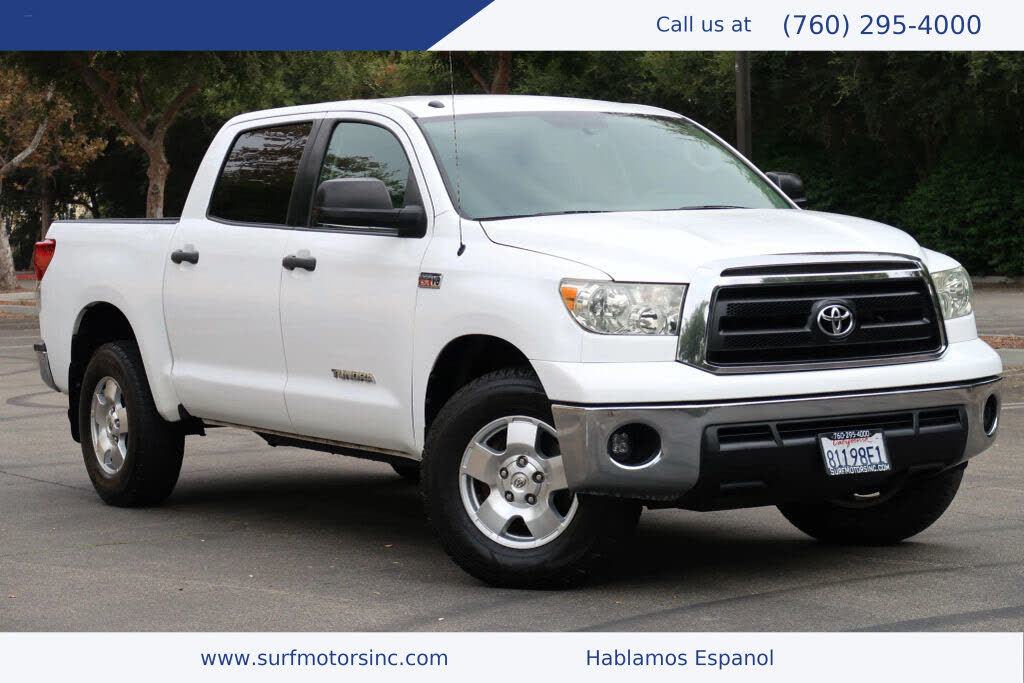 2013 Toyota Tundra Grade CrewMax 5.7L 4WD