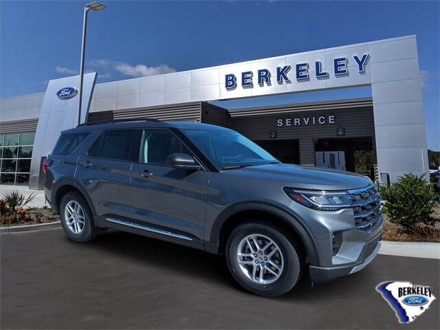 2025 Ford Explorer Active RWD