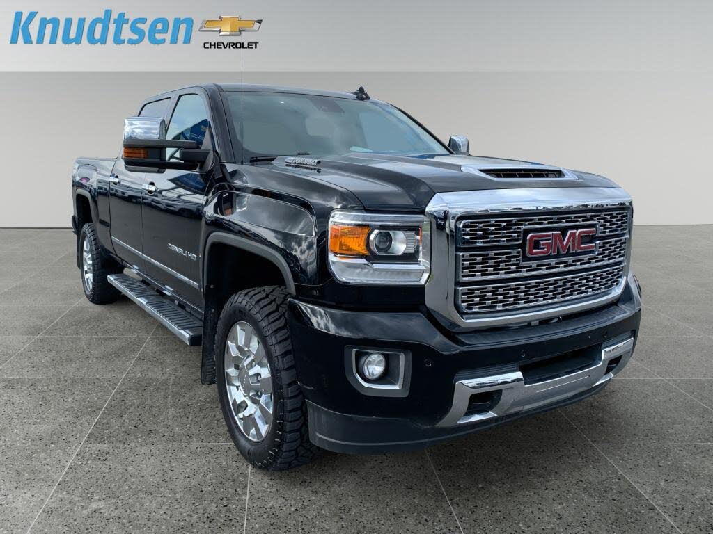 2019 GMC Sierra 2500HD Denali Crew Cab 4WD