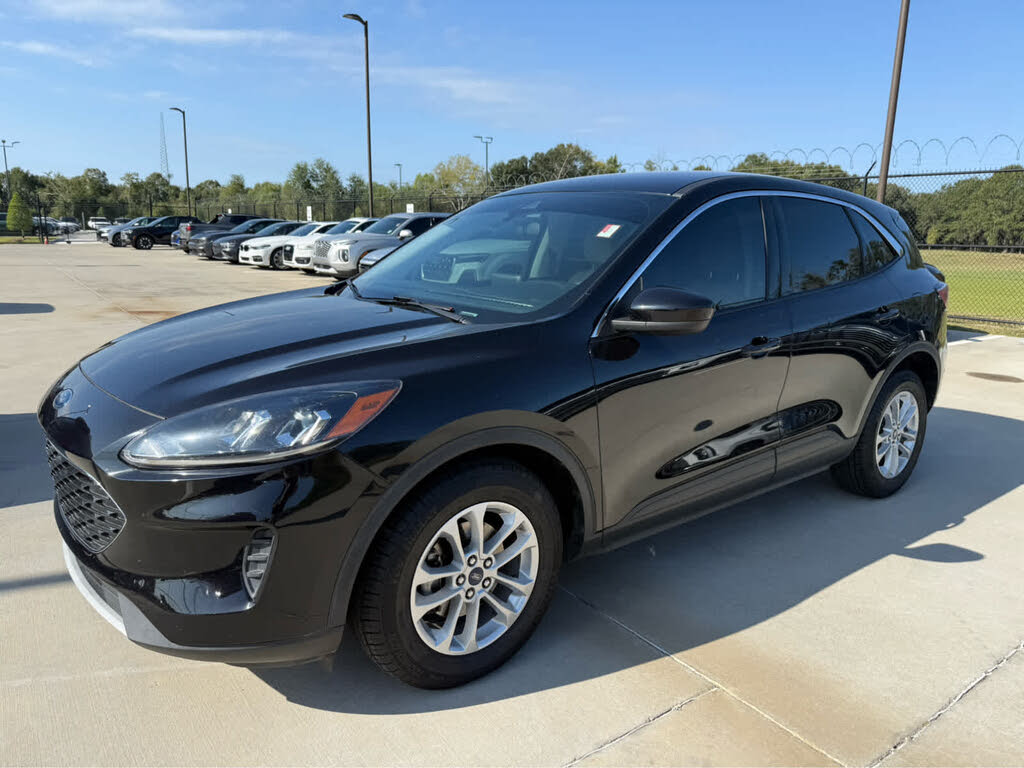 2021 Ford Escape SE FWD