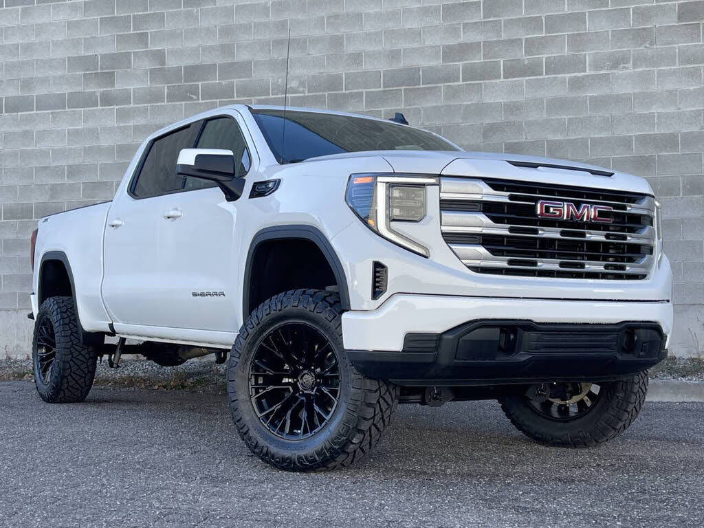 2024 GMC Sierra 1500 SLE Crew Cab 4WD