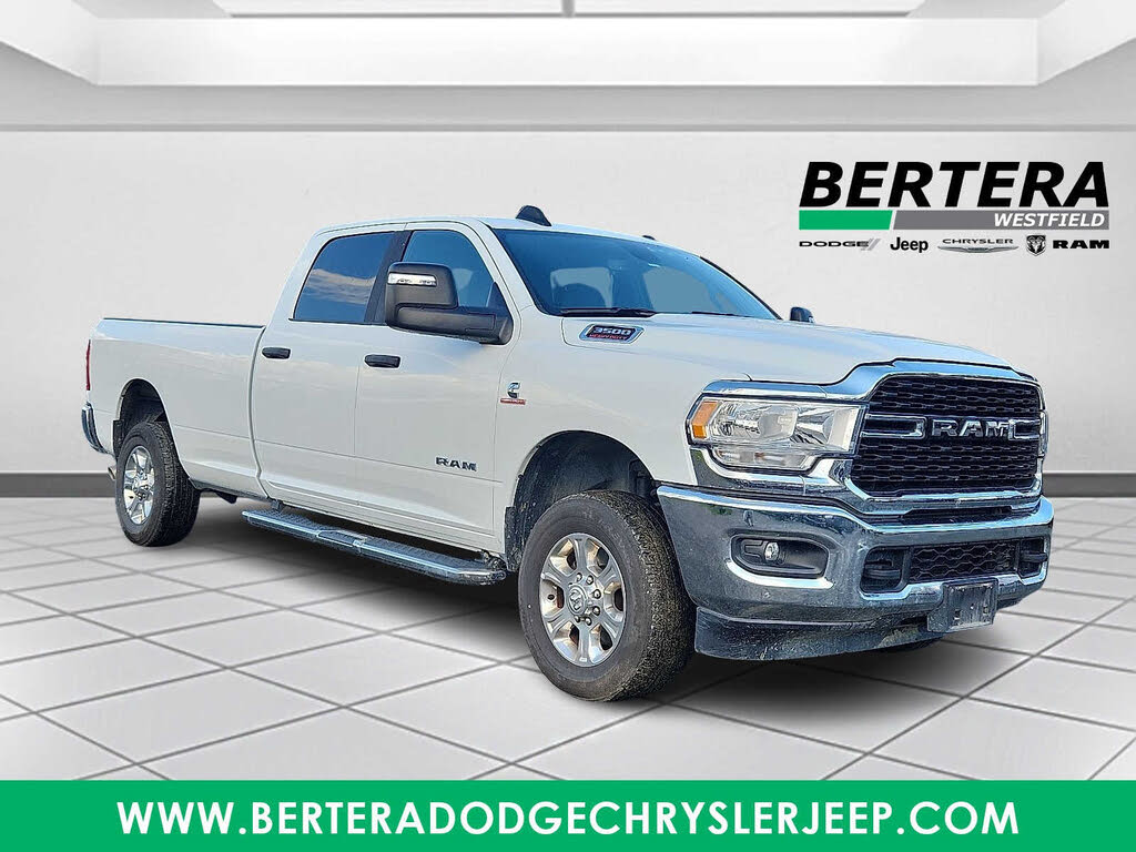 2024 RAM 3500 Big Horn Crew Cab LB 4WD