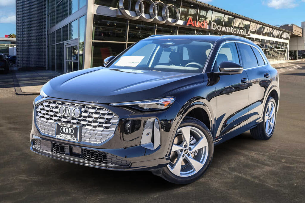 2025 Audi Q5 quattro Premium Plus 40 TFSI