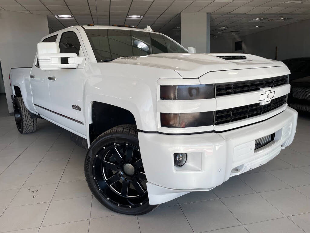 2019 Chevrolet Silverado 2500HD High Country Crew Cab 4WD