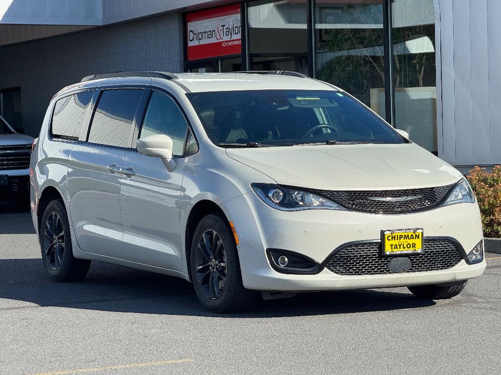 2020 Chrysler Pacifica Launch Edition AWD