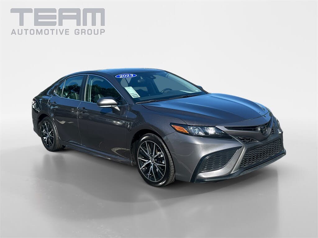 2023 Toyota Camry SE FWD