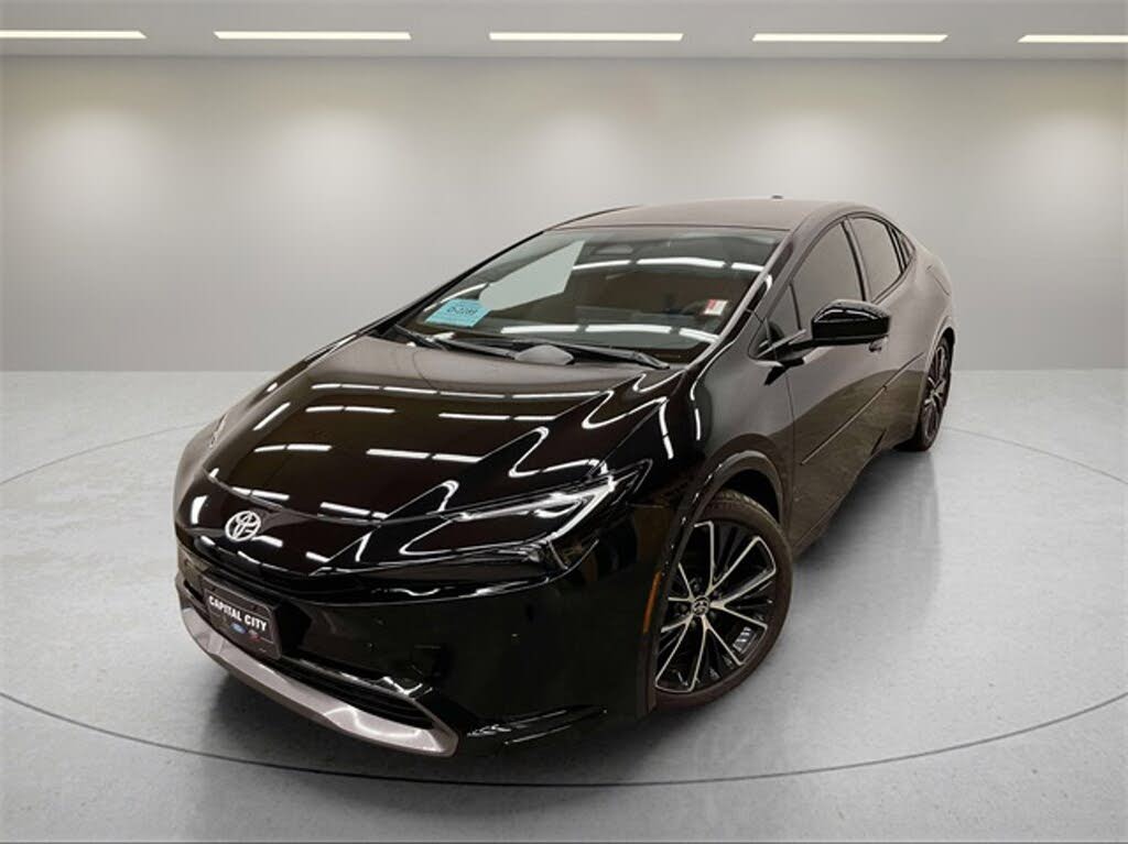 2025 Toyota Prius Limited FWD