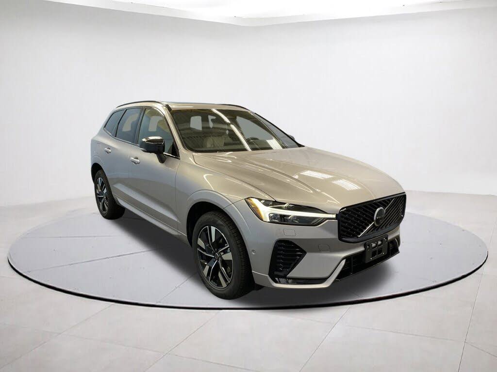 2026 Volvo XC60 B5 Plus AWD