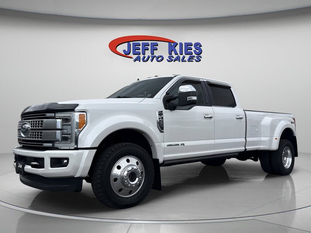 2019 Ford F-450 Super Duty Platinum Crew Cab LB DRW 4WD