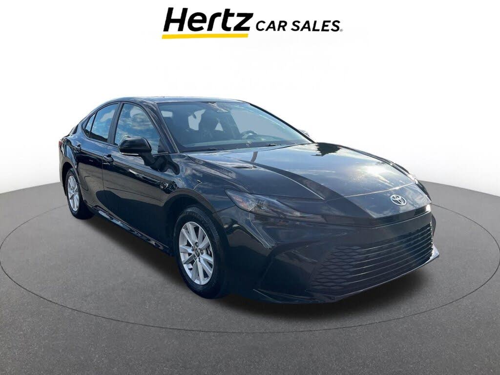 2025 Toyota Camry LE FWD