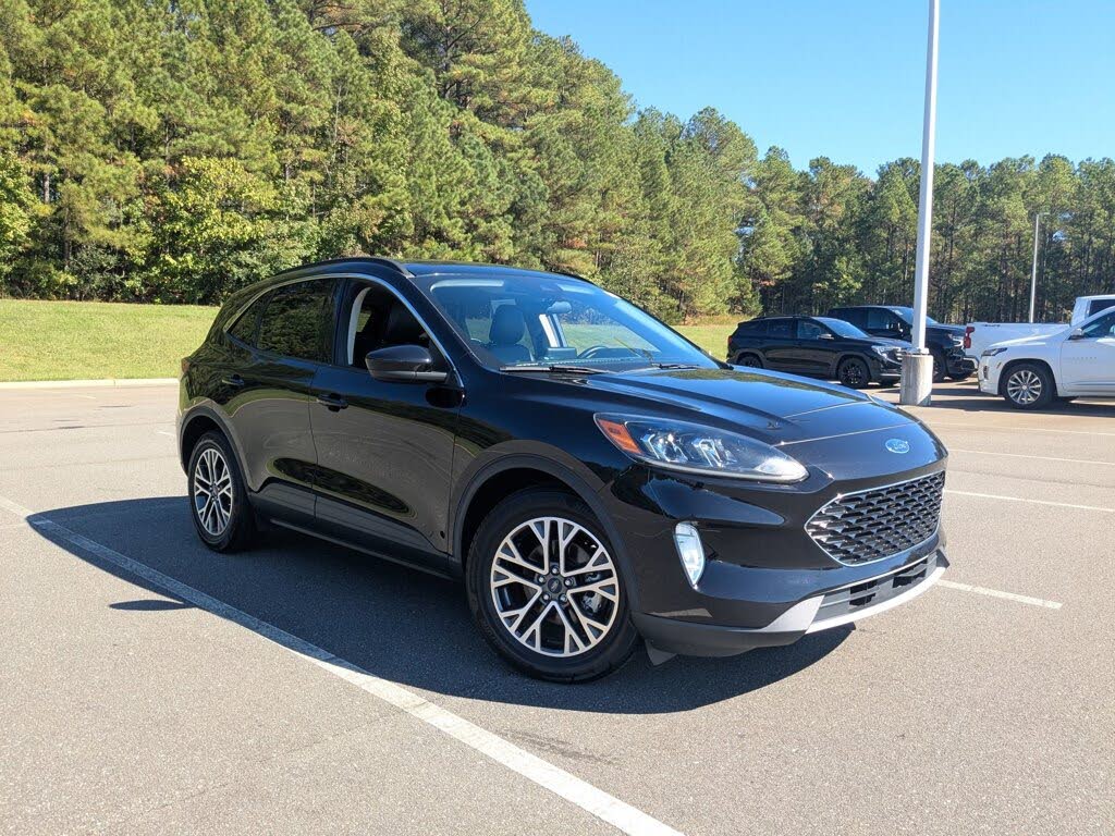 2020 Ford Escape SEL FWD