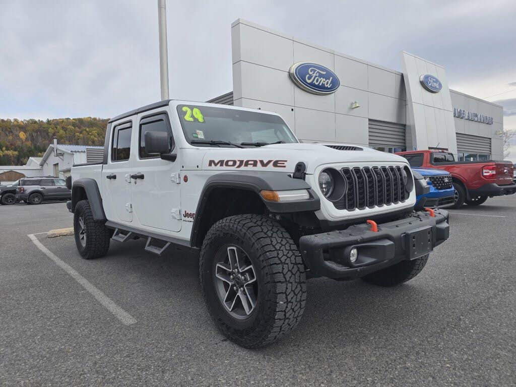 2024 Jeep Gladiator Mojave Crew Cab 4WD