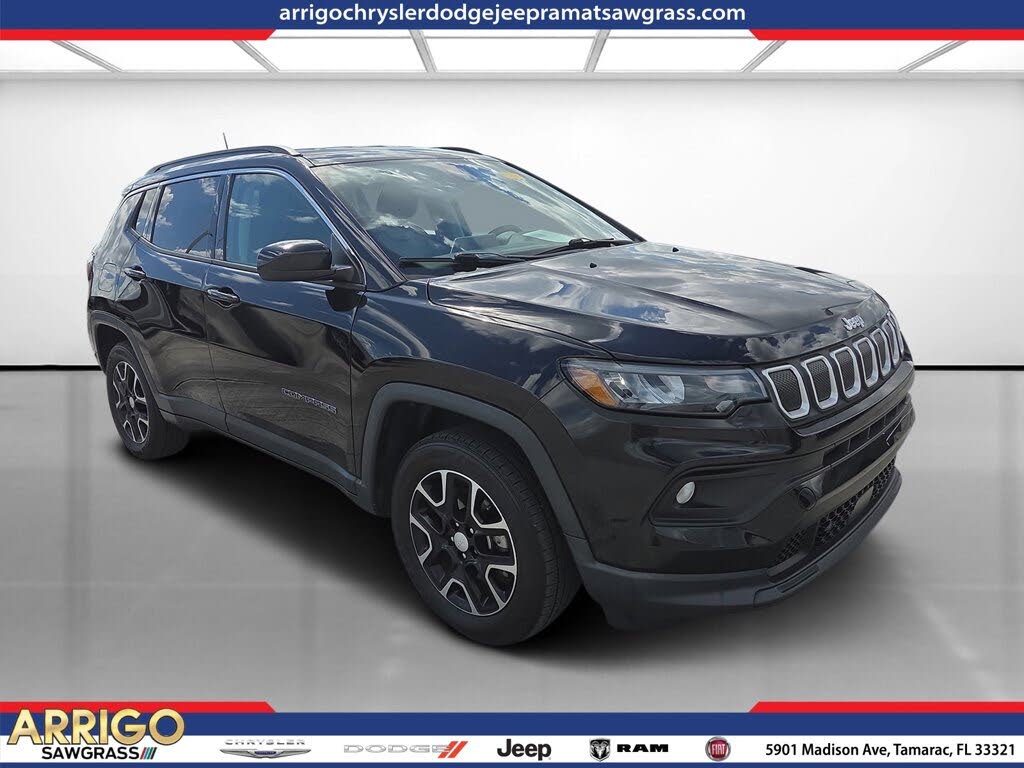2022 Jeep Compass Latitude 4WD
