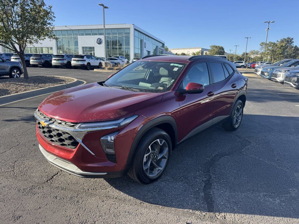 2024 Chevrolet Trax LT FWD