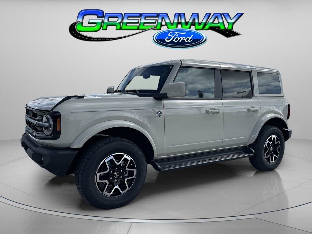 2025 Ford Bronco Outer Banks 4-Door 4WD