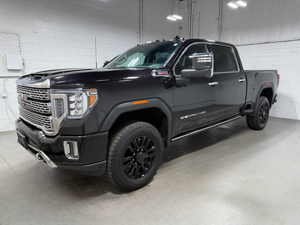 2022 GMC Sierra 2500HD Denali Crew Cab 4WD
