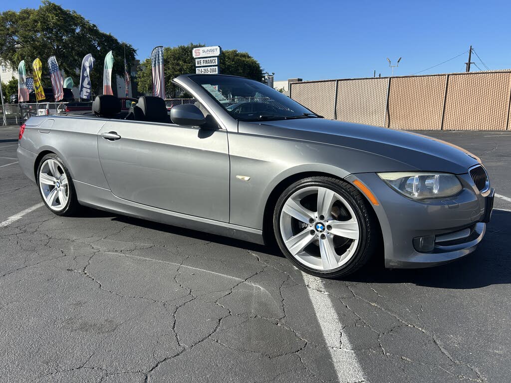 2011 BMW 3 Series 328i Convertible RWD