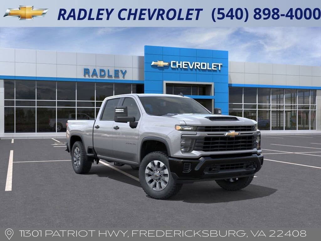 2026 Chevrolet Silverado 2500HD Custom Crew Cab 4WD