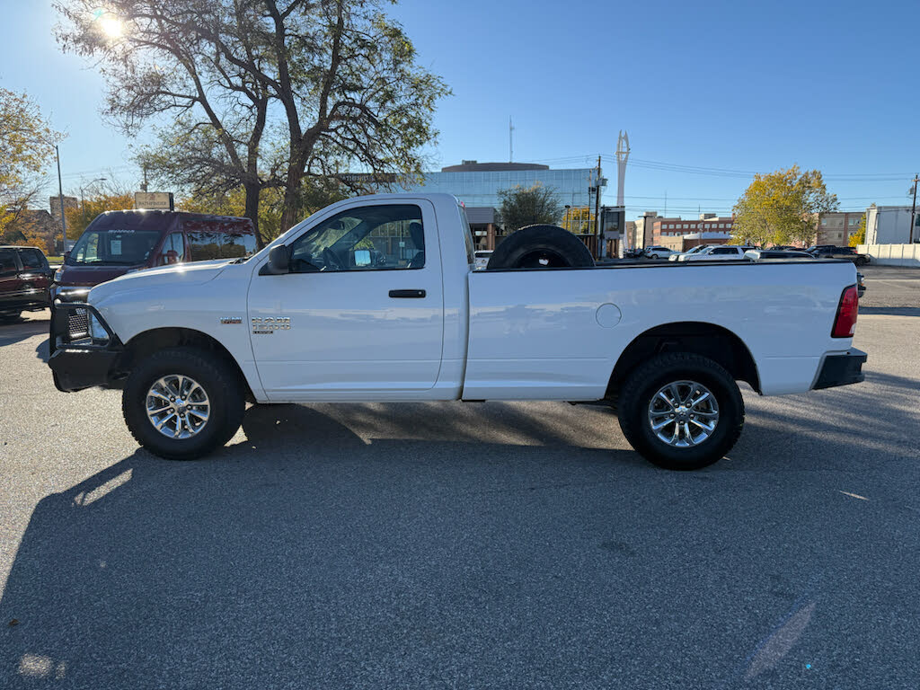 2019 RAM 1500 Classic Tradesman LB 4WD