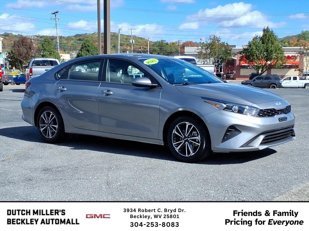 2024 Kia Forte LXS FWD