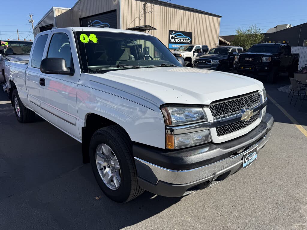 2004 Chevrolet Silverado 1500 LT Extended Cab 4WD