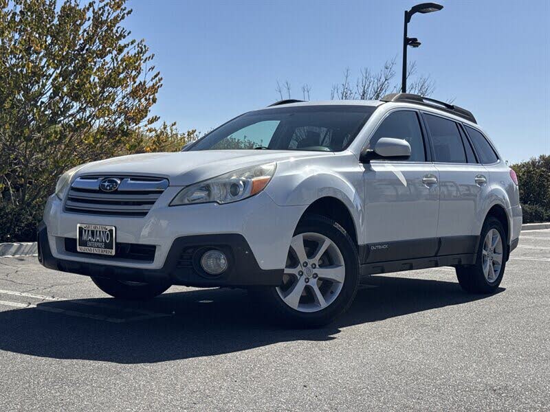 2013 Subaru Outback 2.5i Premium