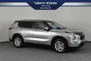 Mitsubishi Outlander ES S-AWC