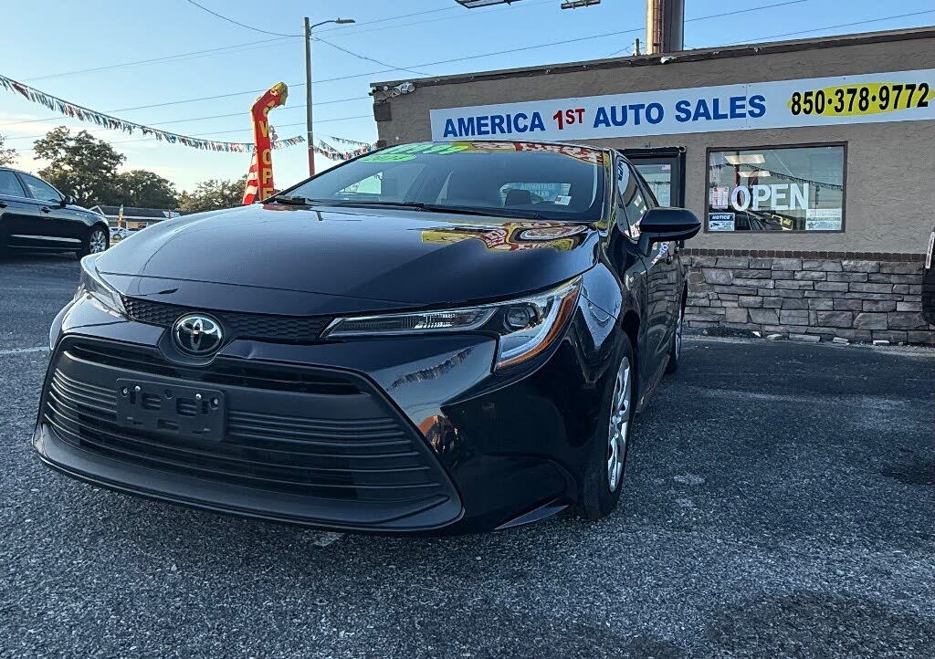 2024 Toyota Corolla LE FWD