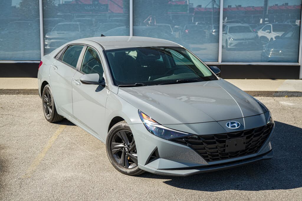 2021 Hyundai Elantra Preferred FWD