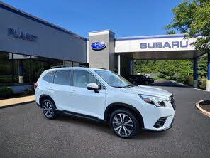 Subaru Forester Limited Crossover AWD