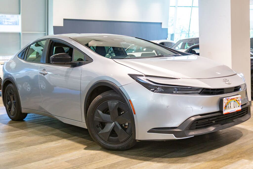 2024 Toyota Prius LE FWD