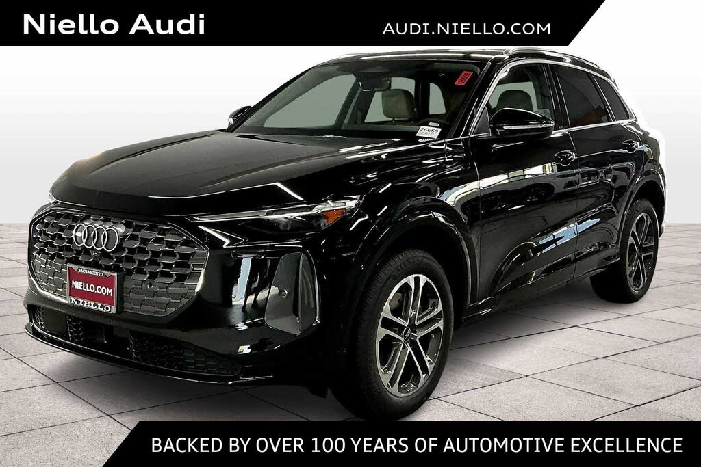 2025 Audi Q5 quattro Premium Plus 40 TFSI