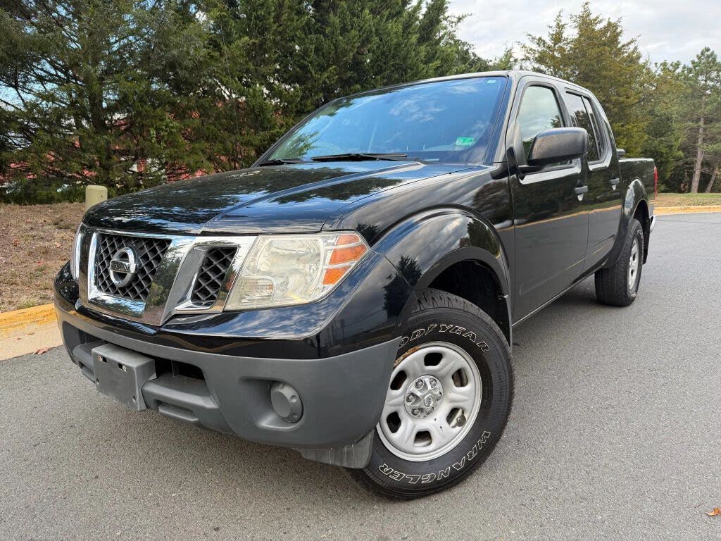 2011 Nissan Frontier S Crew Cab 4WD