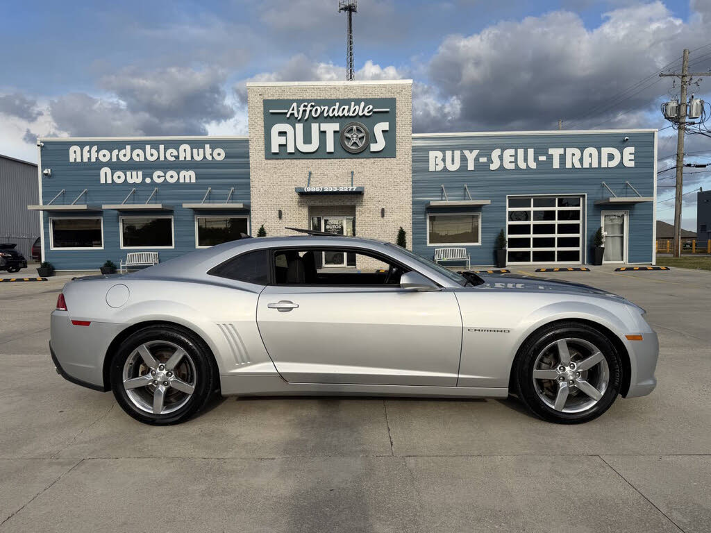 2014 Chevrolet Camaro 1LT Coupe RWD