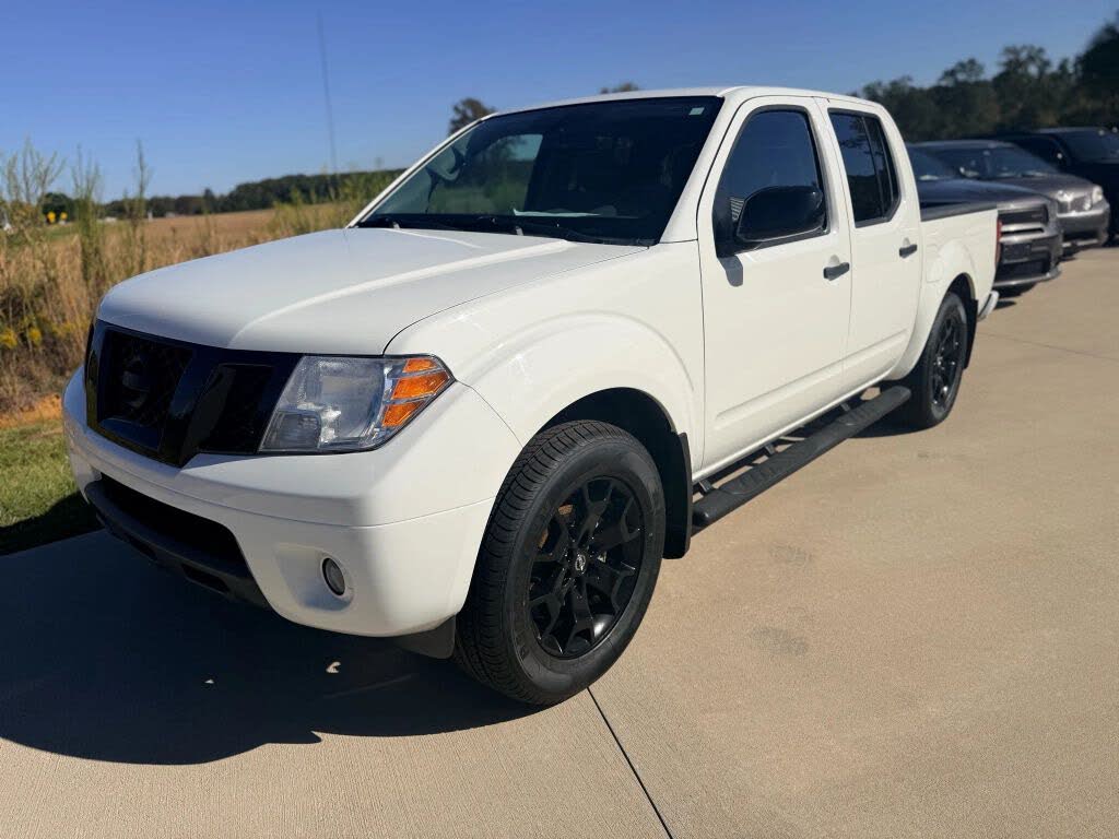 2021 Nissan Frontier SV Crew Cab RWD