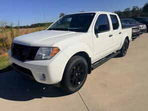Nissan Frontier SV Crew Cab RWD