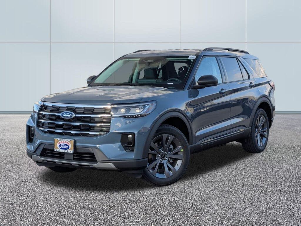 2026 Ford Explorer Active AWD