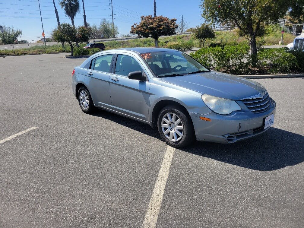 2010 Chrysler Sebring Touring Sedan FWD