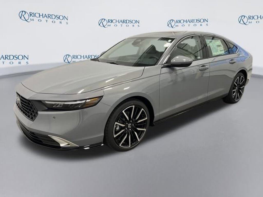 2025 Honda Accord Hybrid Touring FWD