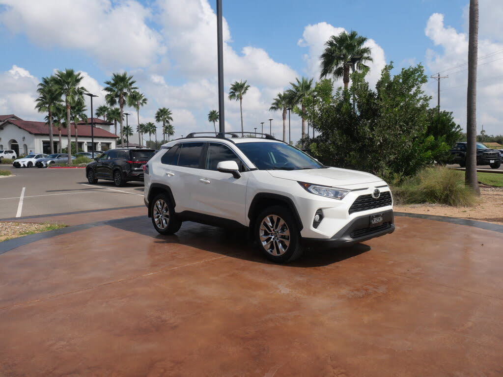 2021 Toyota RAV4 XLE Premium FWD