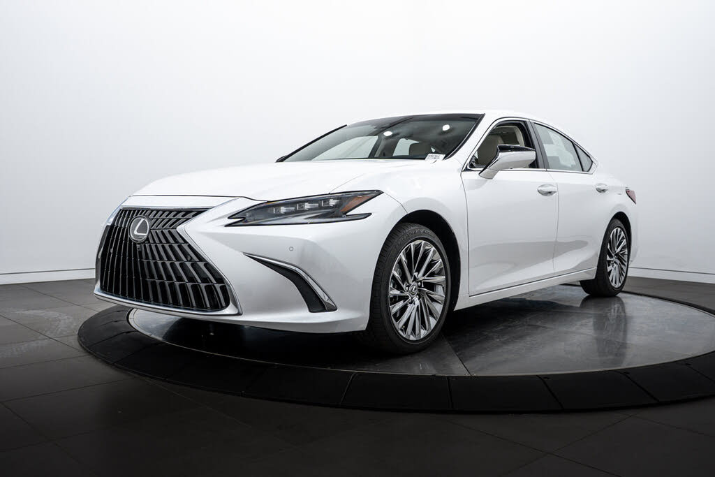 2024 Lexus ES Hybrid 300h Ultra Luxury FWD