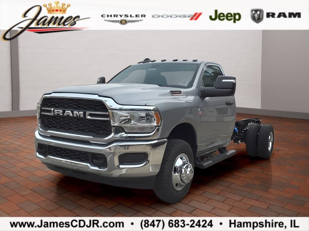 2024 RAM 3500 Chassis Tradesman Regular Cab LB DRW RWD