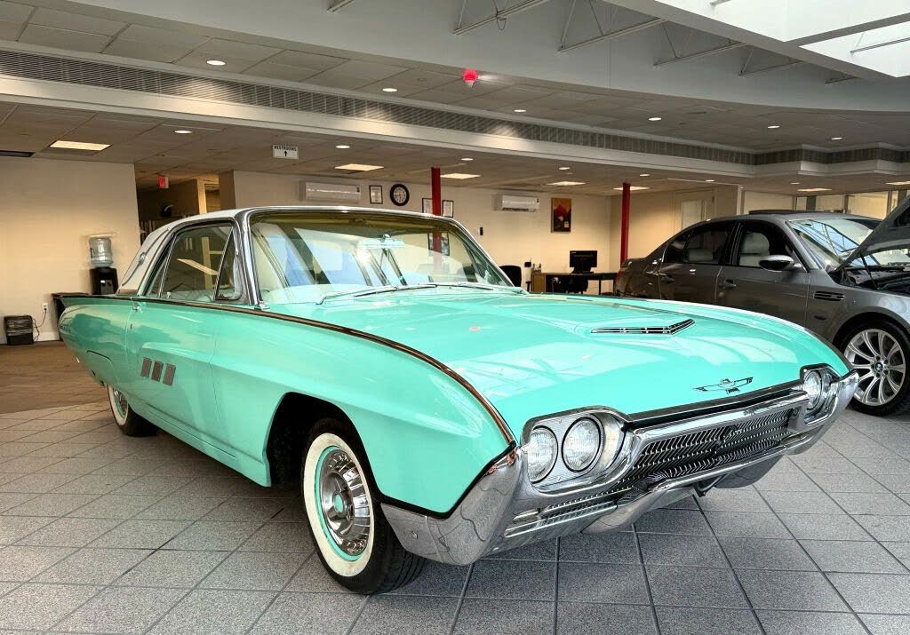 1963 Ford Thunderbird Hardtop Coupe RWD