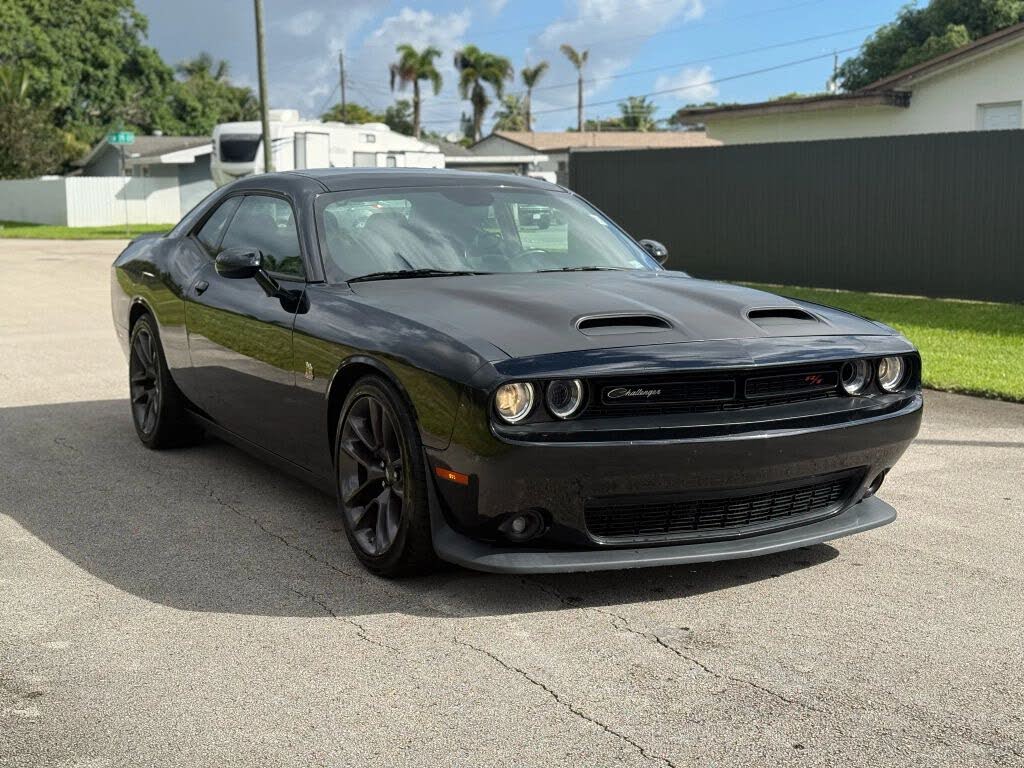 2023 Dodge Challenger R/T Scat Pack RWD